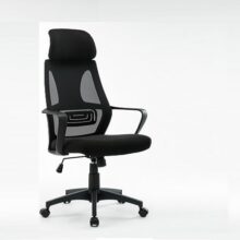 Офисное кресло в Калининграде