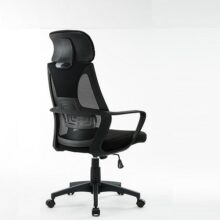 Офисное кресло в Калининграде