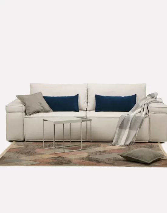 Прямой диван в Калининграде